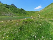50 Risaliamo dal lago al Passo